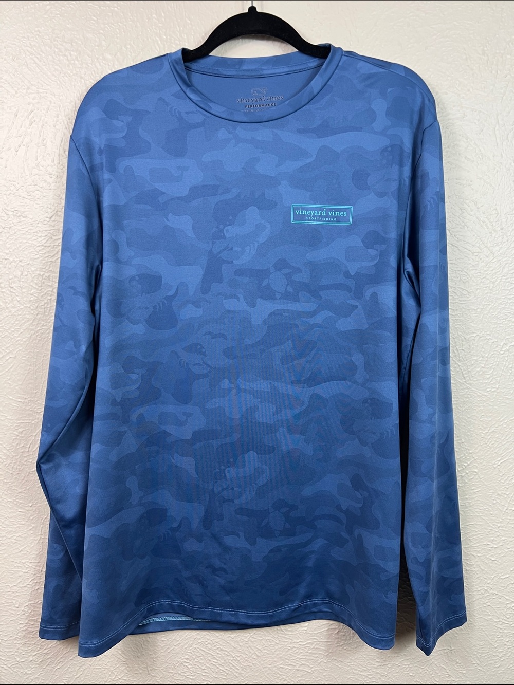 Vineyard Vines Performance Blue Camouflage Pattern Long Sleeve T-Shirt Medium